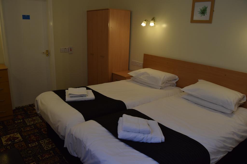 Westminster Hotel ริล ภายนอก รูปภาพ